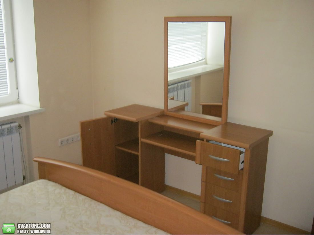 Rent out house. Киев,  Садовая Осокорки — photo 3