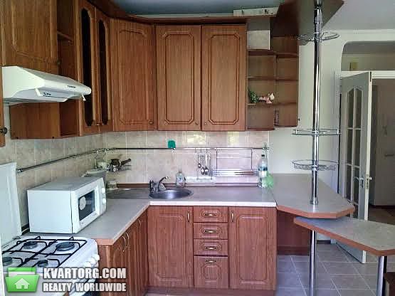 Rent out 2-room apartment. Киев,  Никольско-Ботаническая — photo 2