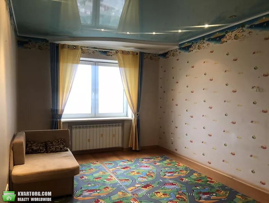 Rent out 3-room apartment. Киев,  Срибнокильская — photo 7