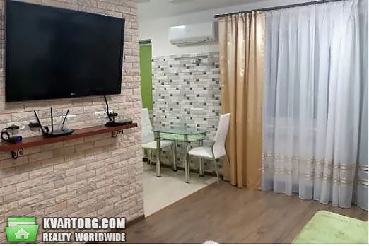 Rent out 1-room apartment. Киев,  Заслонова — photo 1