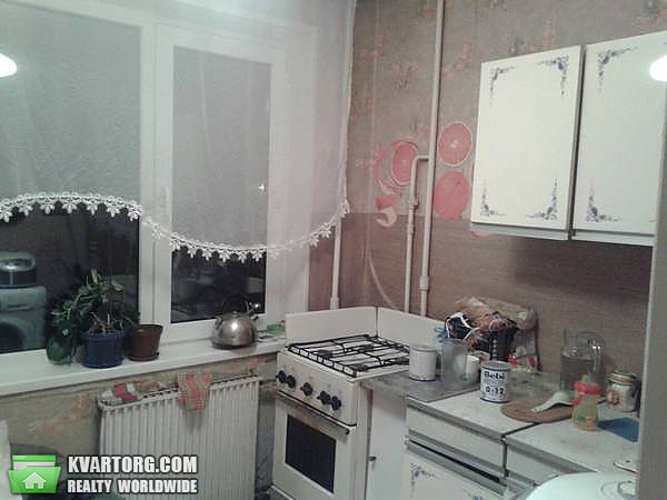 Sell 3-room apartment. Киев,  Приречная — photo 2