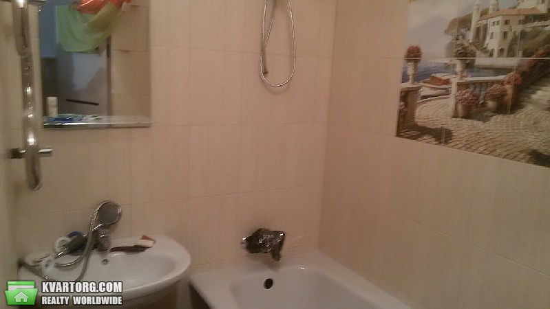 Rent out 3-room apartment. Киев,  Михайловская — photo 2
