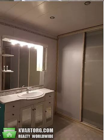 Rent out 3-room apartment. Киев,  Ватутина пр — photo 9