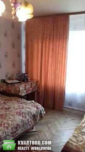Sell 2-room apartment. Киев,  Серова — photo 2