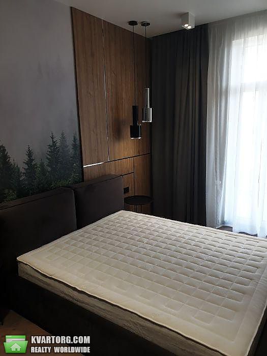 Rent out 1-room apartment. Киев,  Саперное поле — photo 1