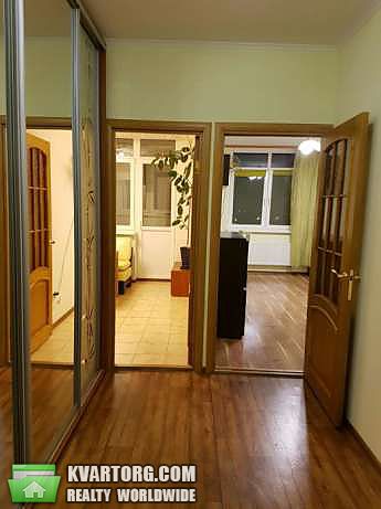 Rent out 1-room apartment. Киев,  Воскресенская — photo 1