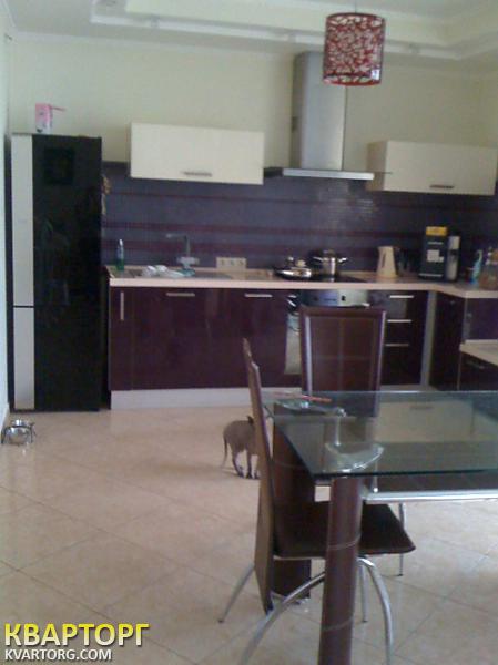 Sell 3-room apartment. Киев, Днепровская набережная — photo 1
