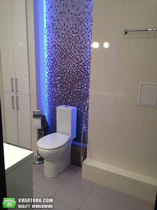 Rent out 4-room apartment. Киев,  Днепровская наб — photo 10