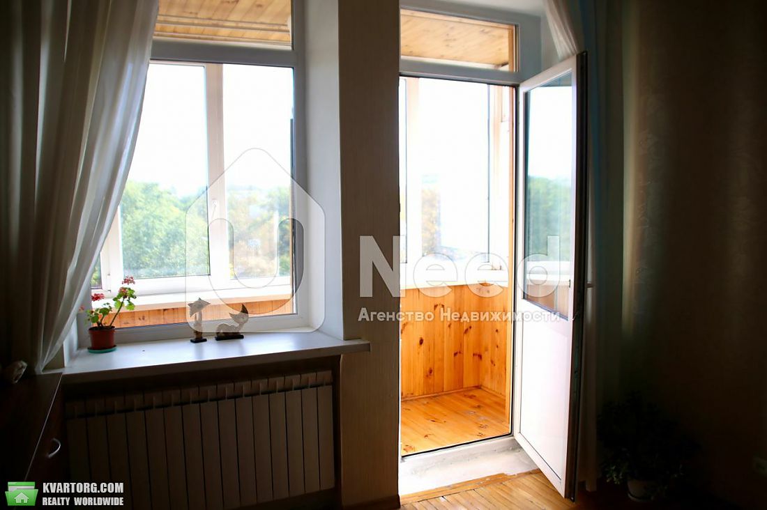 Sell 3-room apartment. Киев,  Ялтинская — photo 9