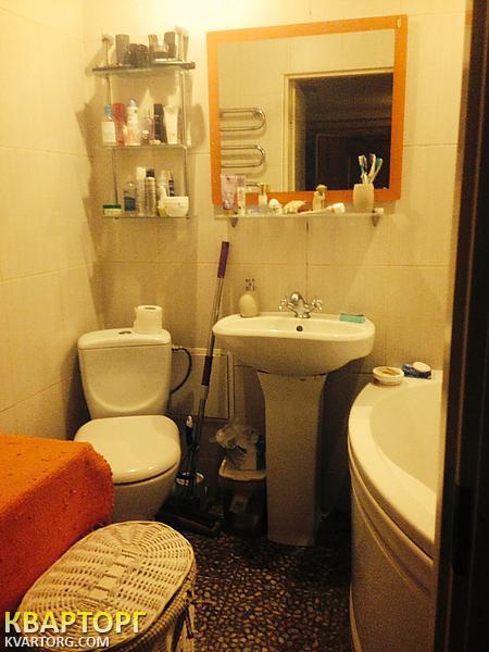 Sell 2-room apartment. Киев, Юрская — photo 10