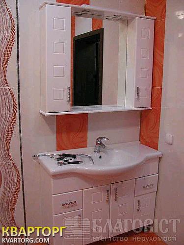 Sell 4-room apartment. Киев,  40-летия Октября просп — photo 4