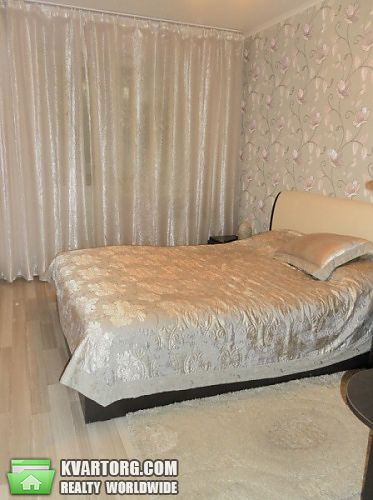 Sell 3-room apartment. Киев,  Северная — photo 1