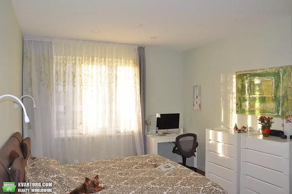 Rent out 2-room apartment. Киев, Деловая — photo 3