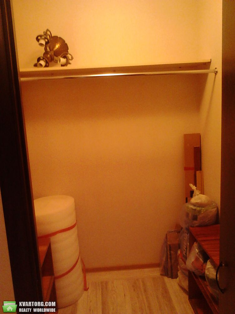 Rent out 2-room apartment. Киев,  Луначарского — photo 7