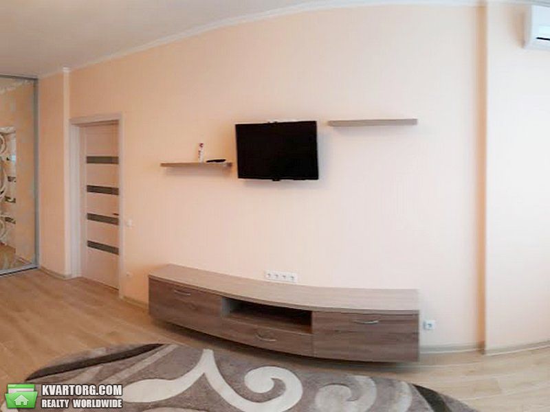 Rent out 1-room apartment. Киев, тру — photo 7