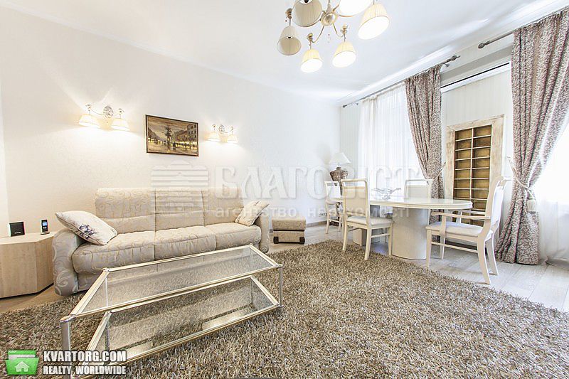 Rent out 2-room apartment. Киев,  Институтская — photo 1