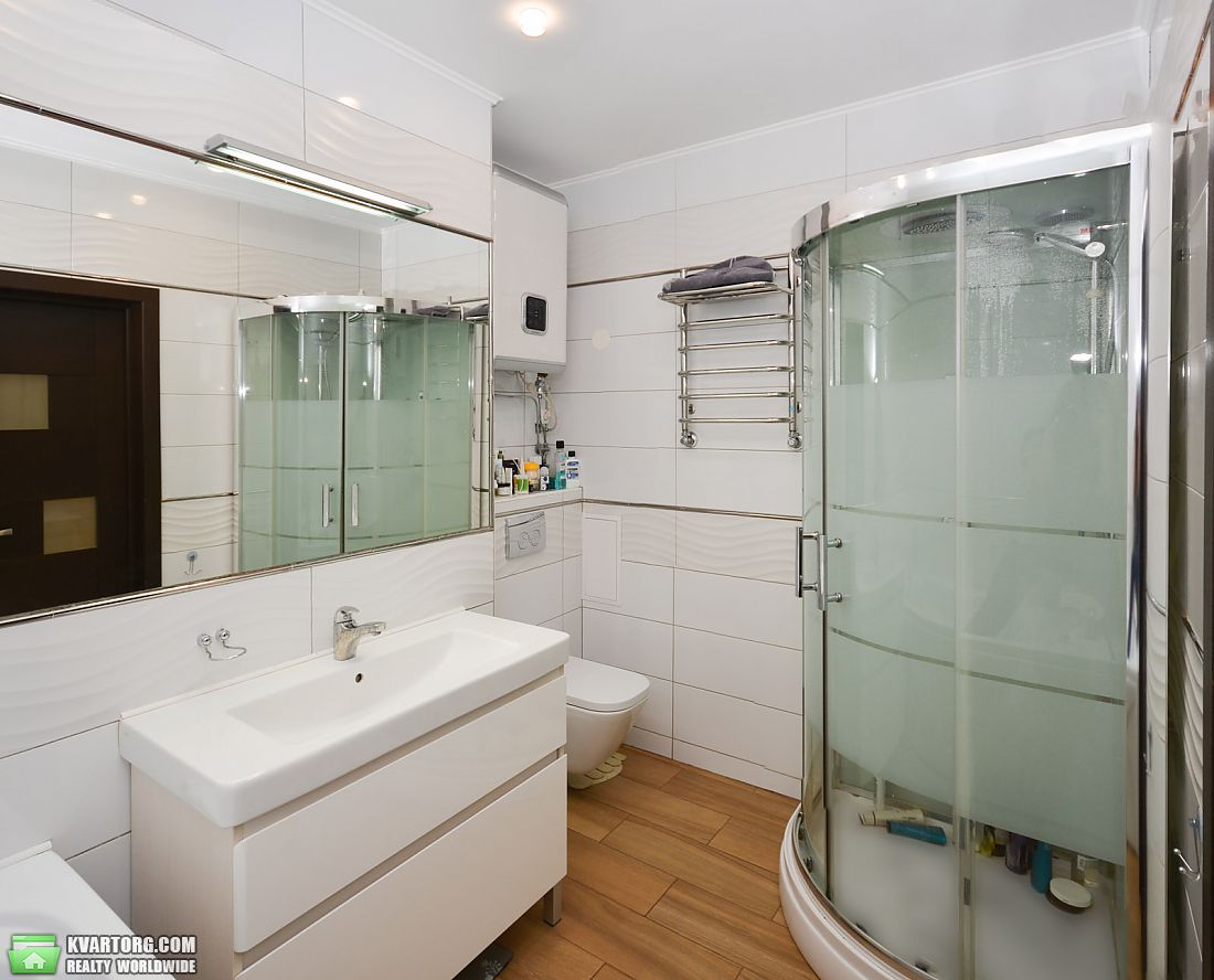 Rent out 2-room apartment. Киев, Голосеевская — photo 4