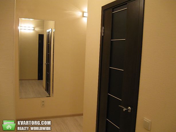 Rent out 1-room apartment. Киев,  Олевская — photo 5