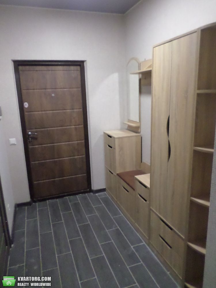 Rent out 1-room apartment. Киев,  Лабораторный пер — photo 4