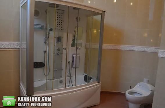 Rent out 4-room apartment. Киев,  Героев Сталинграда — photo 4
