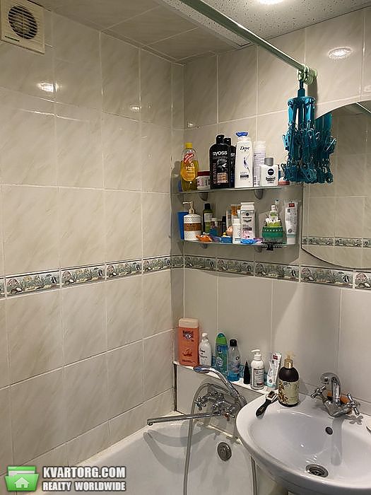 Sell 2-room apartment. Киев,  Карбышева — photo 3