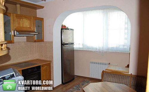 Rent out 3-room apartment. Киев, Княжий Затон — photo 1