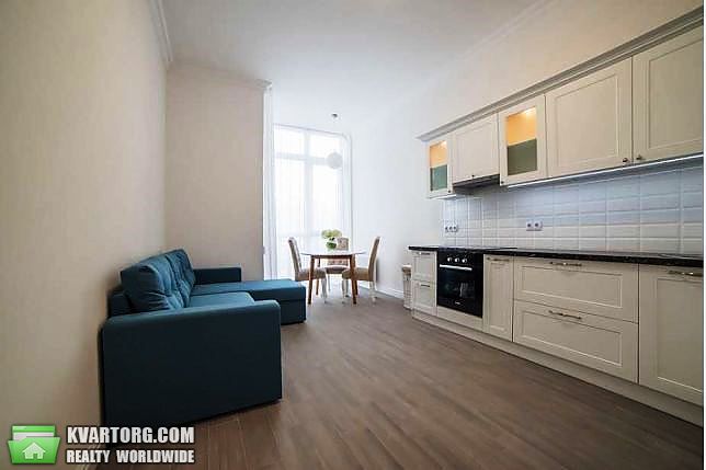 Sell 1-room apartment. Киев,  Соломенская — photo 3