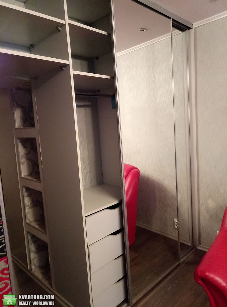 Sell 2-room apartment. Киев,  Белорусская — photo 4