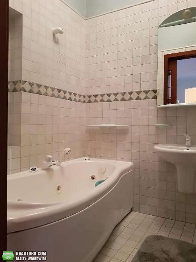 Rent out 3-room apartment. Киев,  Андреевский спуск — photo 7