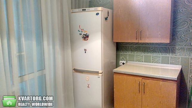 Rent out 1-room apartment. Киев, покотила — photo 1