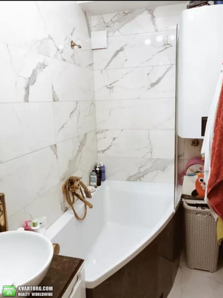 Rent out 3-room apartment. Киев,  Леси Украинки бул — photo 9