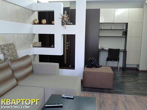 Rent out 1-room apartment. Днепропетровск, Центр — photo 3