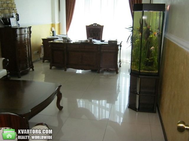 Sell shop. Одесса, Греческая площадь — photo 4