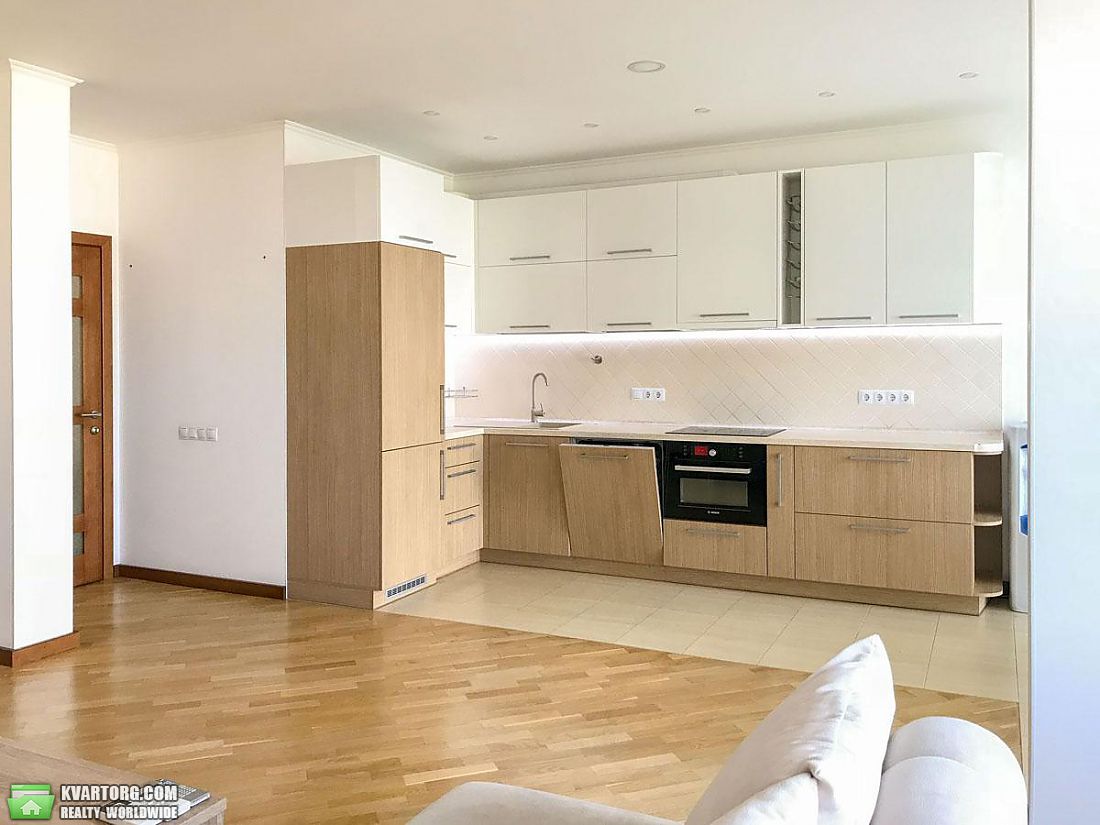 Rent out 3-room apartment. Киев,  Андрющенко — photo 3