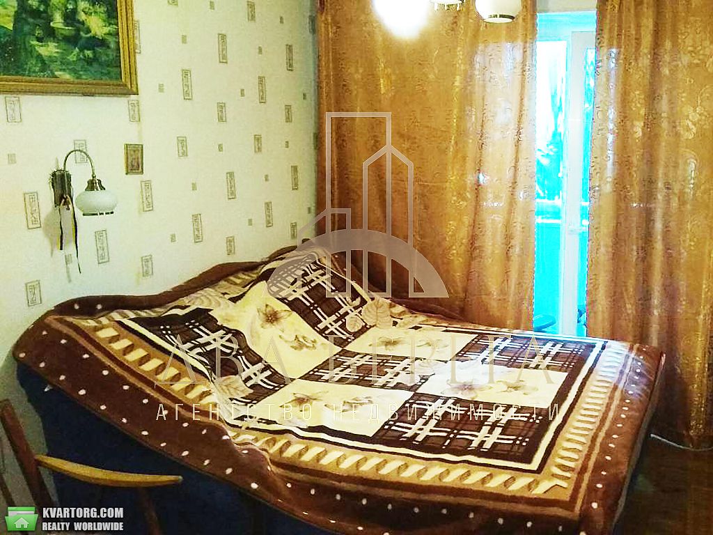 Sell 3-room apartment. Киев,  Серафимовича — photo 2