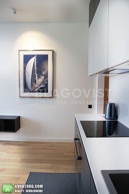 Rent out 2-room apartment. Киев, Деловая — photo 4