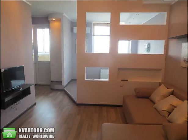 Rent out 1-room apartment. Киев,  Рижская — photo 1