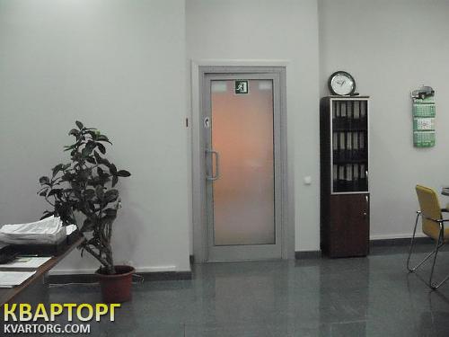 Rent out office. Киев, Мадан Незалежності — photo 1