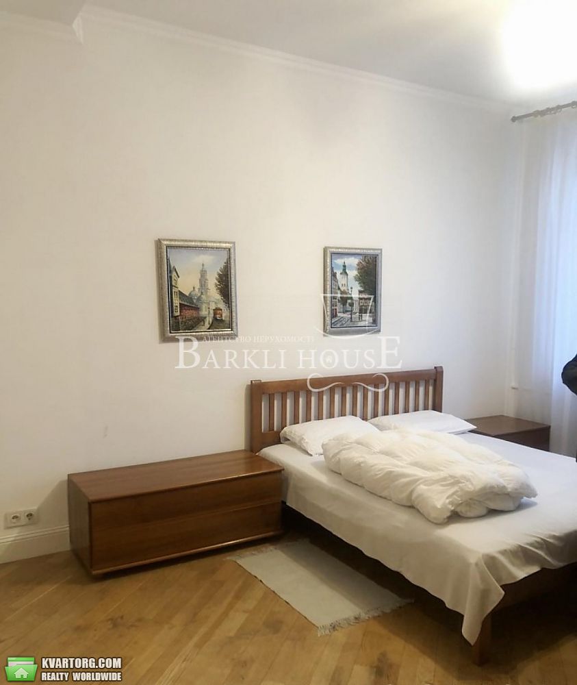Rent out 4-room apartment. Киев,  Малая Житомирская — photo 7