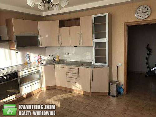 Rent out 3-room apartment. Киев,  Амосова — photo 3