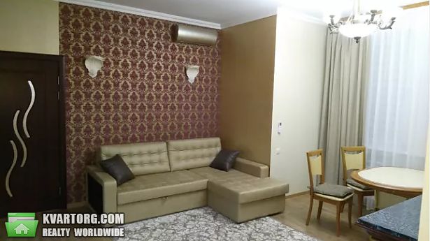 Rent out 2-room apartment. Киев, Саксаганского — photo 3