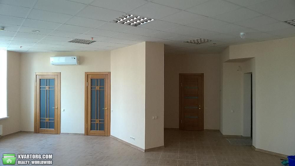 Rent out office. Киев, ул.Днепровская Набережная — photo 1