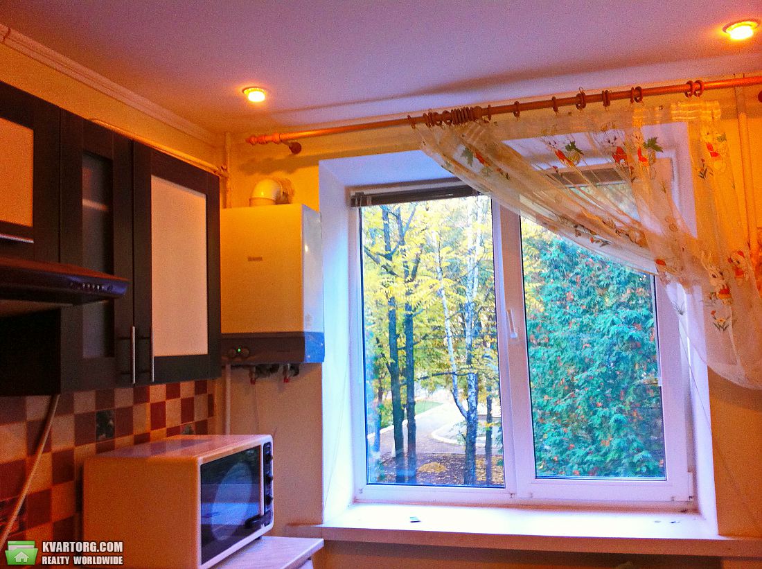 Rent out 3-room apartment. Буча, Киево- Мироцкая — photo 2