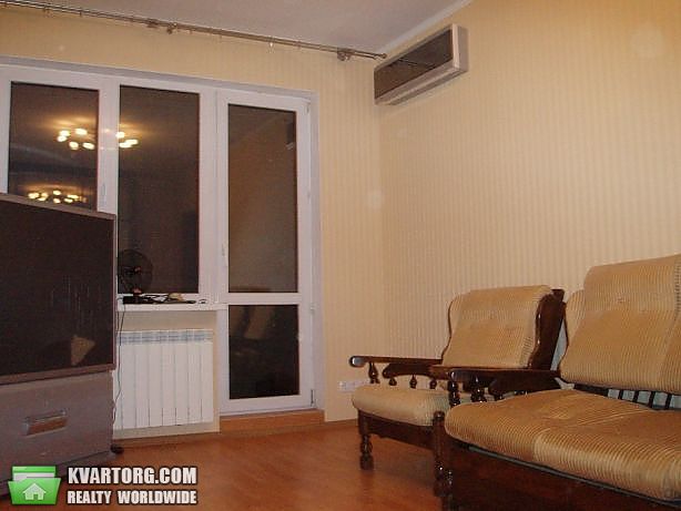 Rent out 2-room apartment. Киев, Архипенко — photo 4