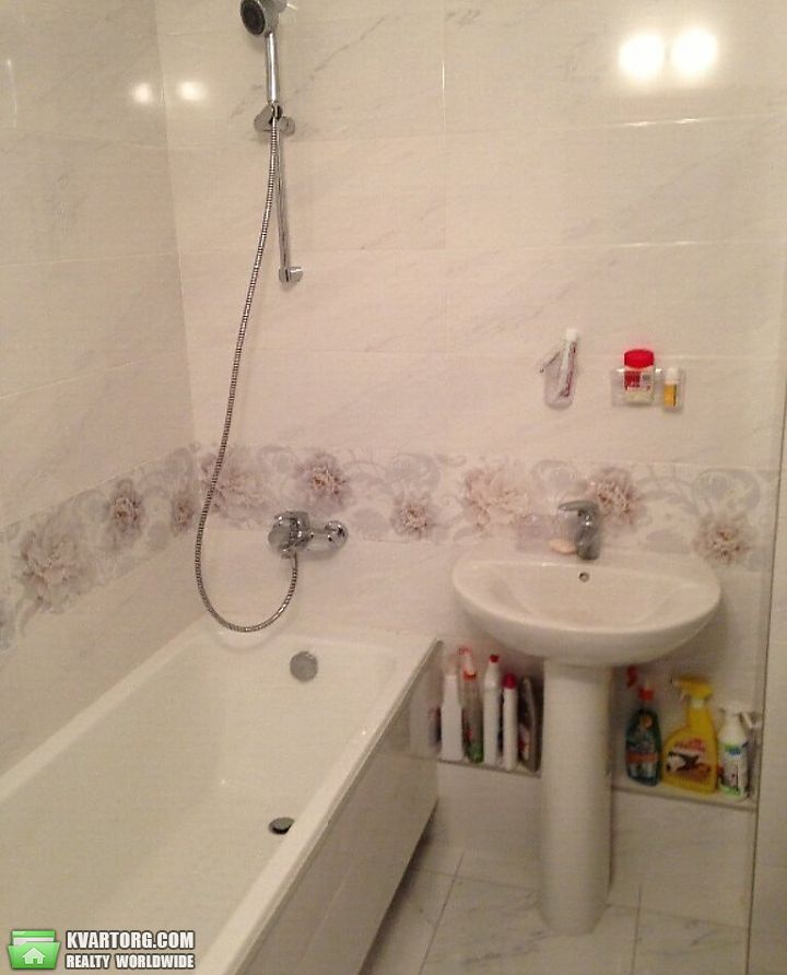 Rent out 2-room apartment. Киев, Коновальца Евгения — photo 9