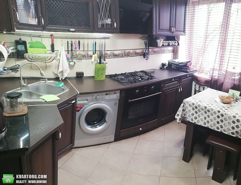 Sell 2-room apartment. Киев,  Космическая — photo 2