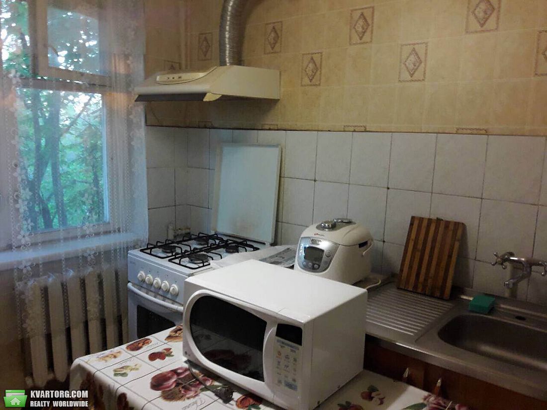 Rent out 1-room apartment. Днепропетровск,  Героев Сталинграда пр — photo 1