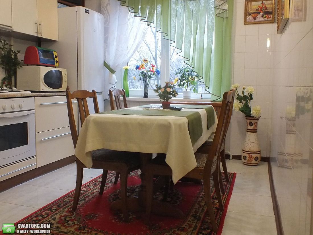 Sell 3-room apartment. Днепропетровск, Тополь-1 — photo 1