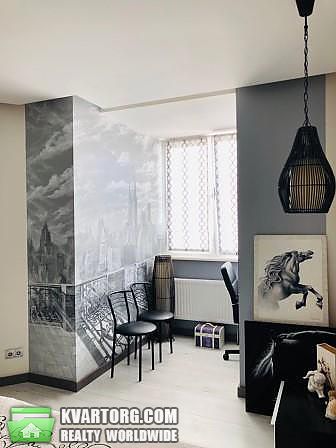 Rent out 3-room apartment. Киев,  Голосеевская — photo 2