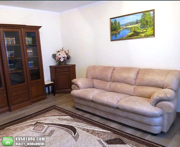 Rent out 2-room apartment. Львов, Пулюя — photo 4